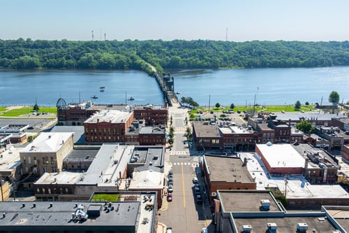 2025_CMC_Chestnut_Street_Plaza_Completed_Image02