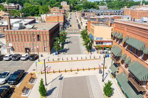 2025_CMC_Chestnut_Street_Plaza_Completed_Image05