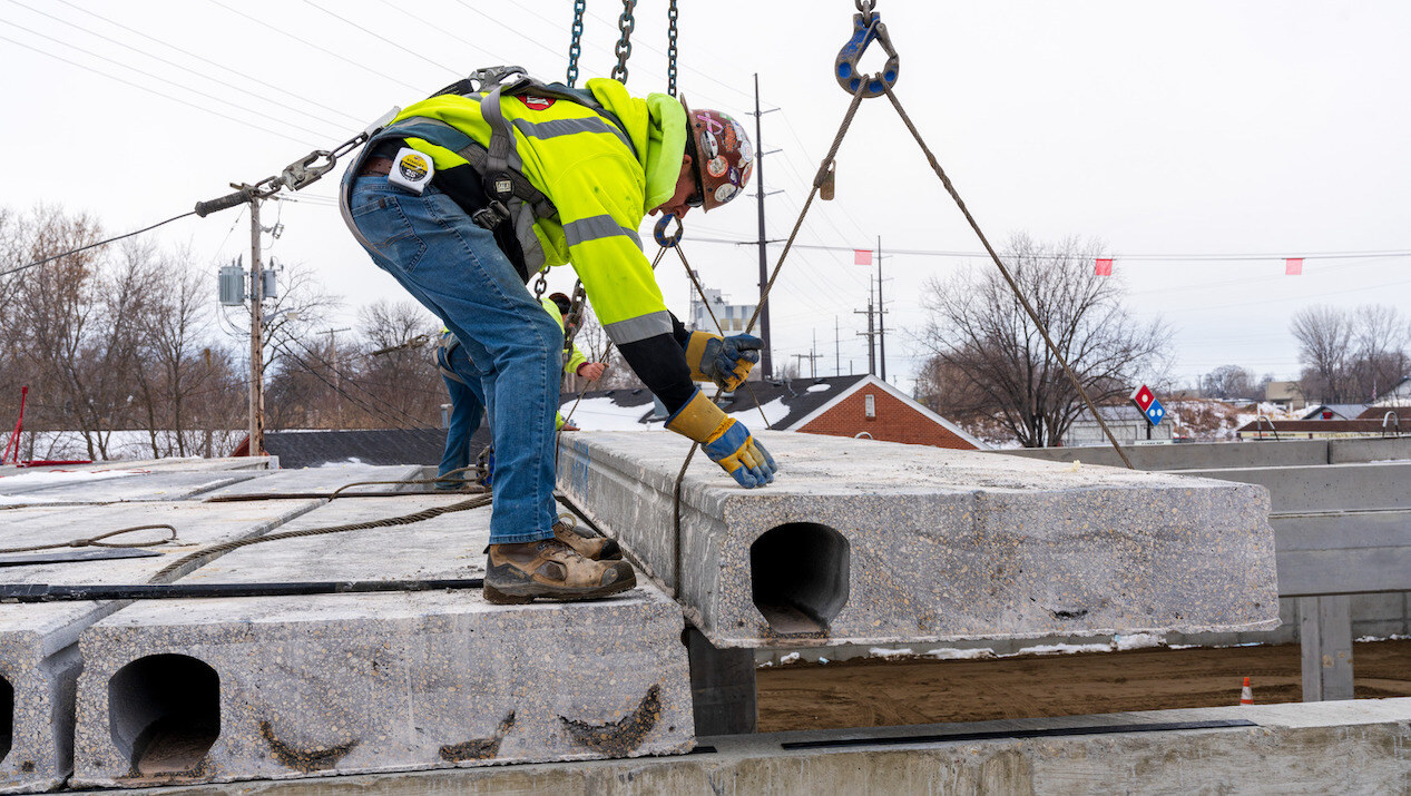 A3072_County_Eastgate-114