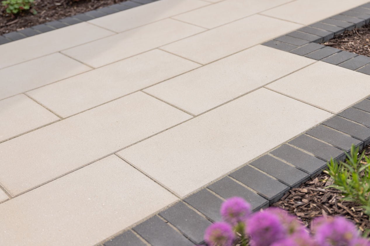 2024_CMC_Landscape_Pavers_Chic_Farmhouse_2