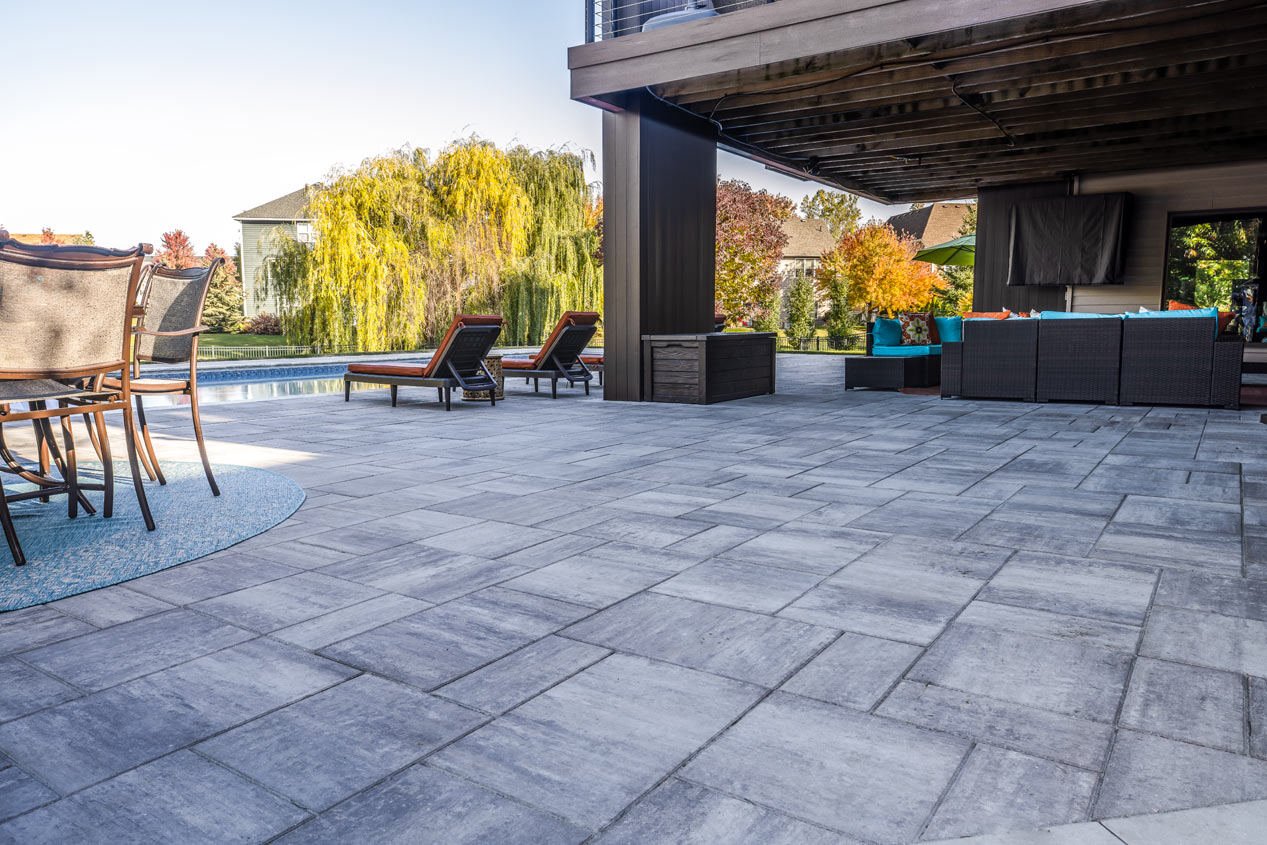 2023_CMC_Landscape_Pavers_76th_Ave_1