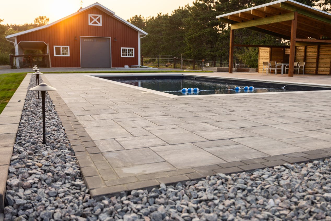 2024_CMC_Landscaping_Pavers_Farmhouse_Pool_deck_6