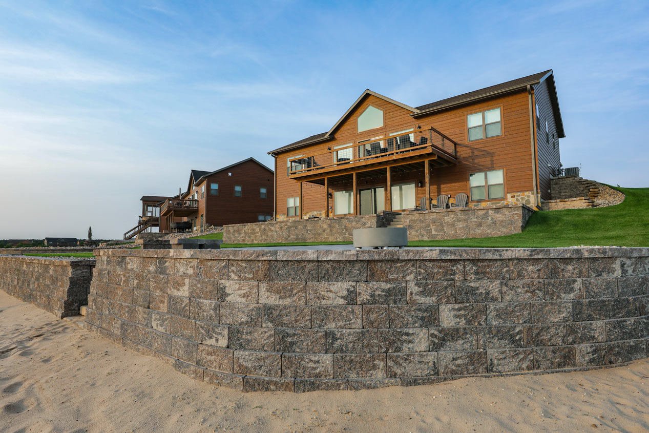 2023_CMC_Landscape_Island_Lake_6