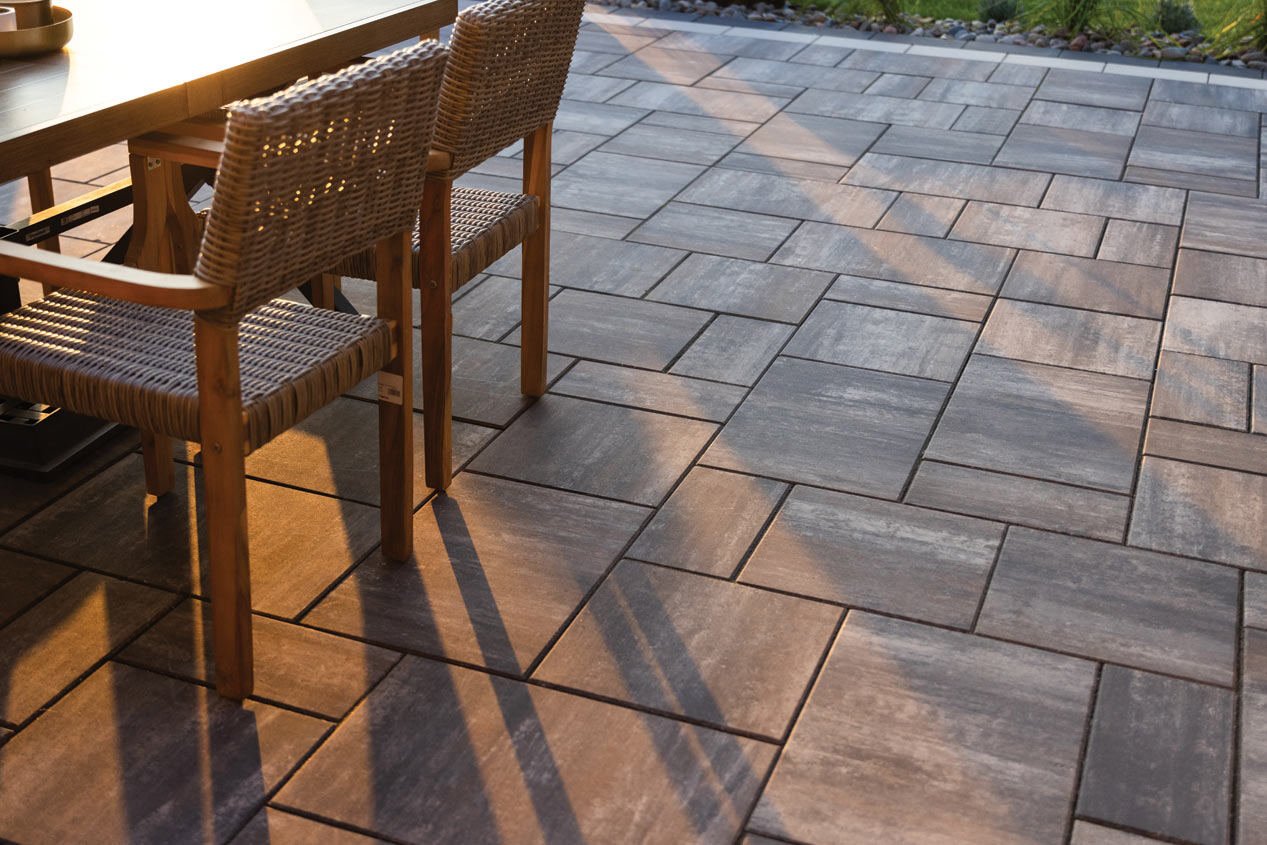 2024_CMC_Landscape_Gallery_Lakefront_Escape_10