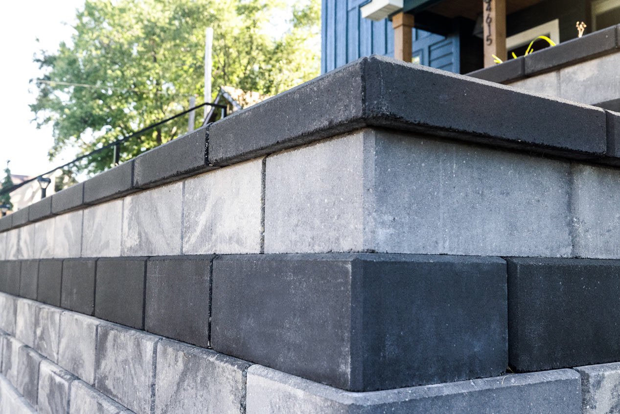2023_CMC_Retaining_Wall_Lanscape_18th_Ave_2