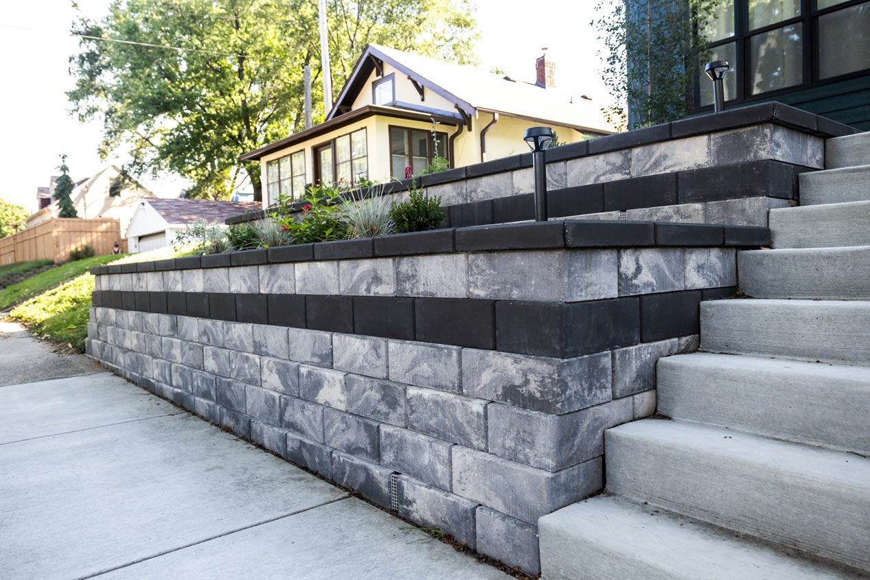 2023_CMC_Retaining_Wall_Lanscape_18th_Ave_4