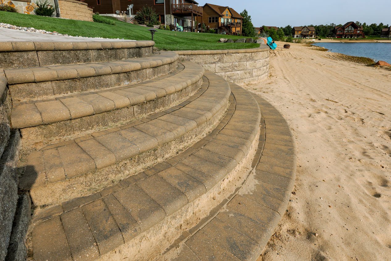 2023_CMC_Landscape_Rising_Sun_Court-Residence_4