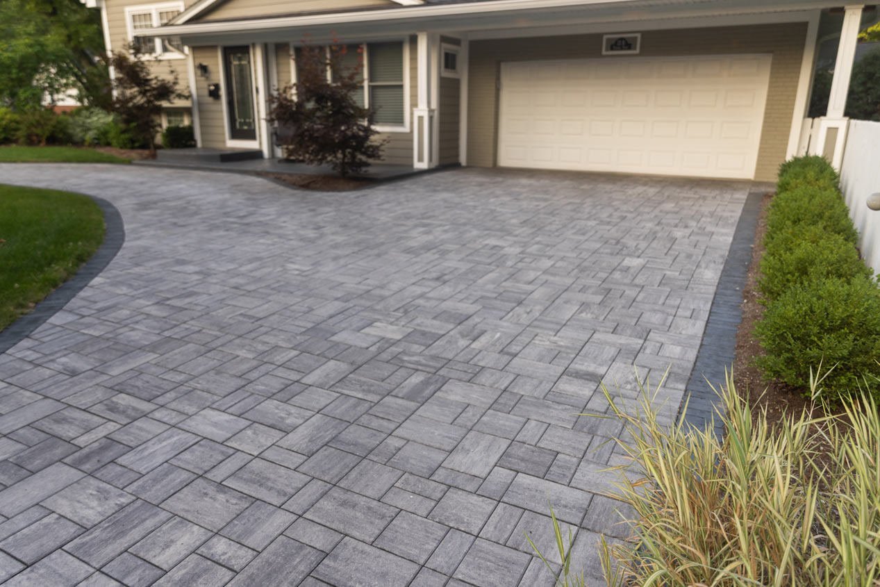 2024_CMC_Landscape_Pavers_North_Parkway_1