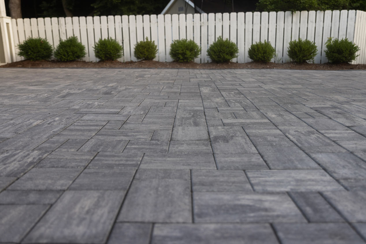 2024_CMC_Landscape_Pavers_North_Parkway_5