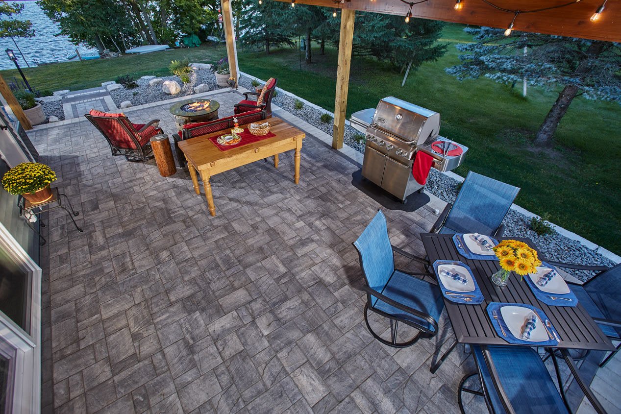 2024_CMC_Landscaping_Lake_Drive_Pavers_3