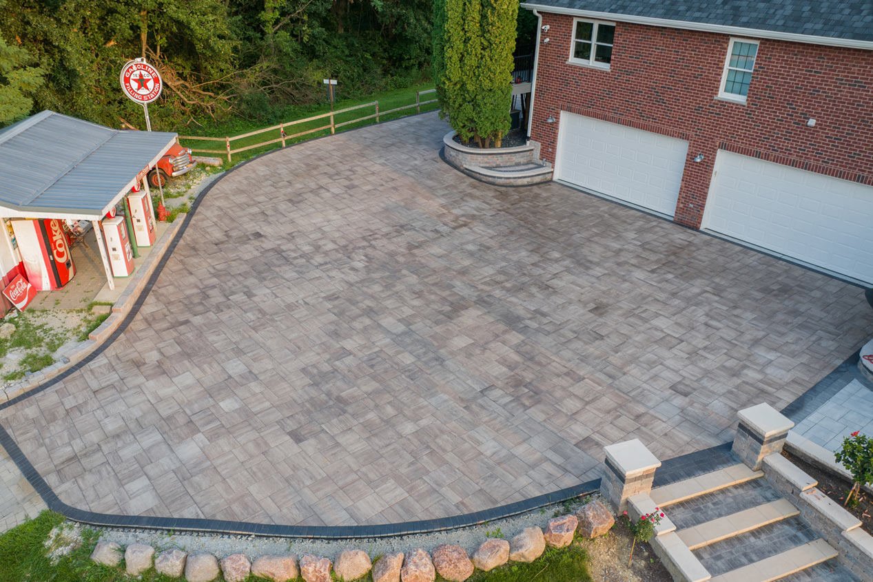 2024_CMC_Landscape_Pavers_Uptown_Boulevard_3