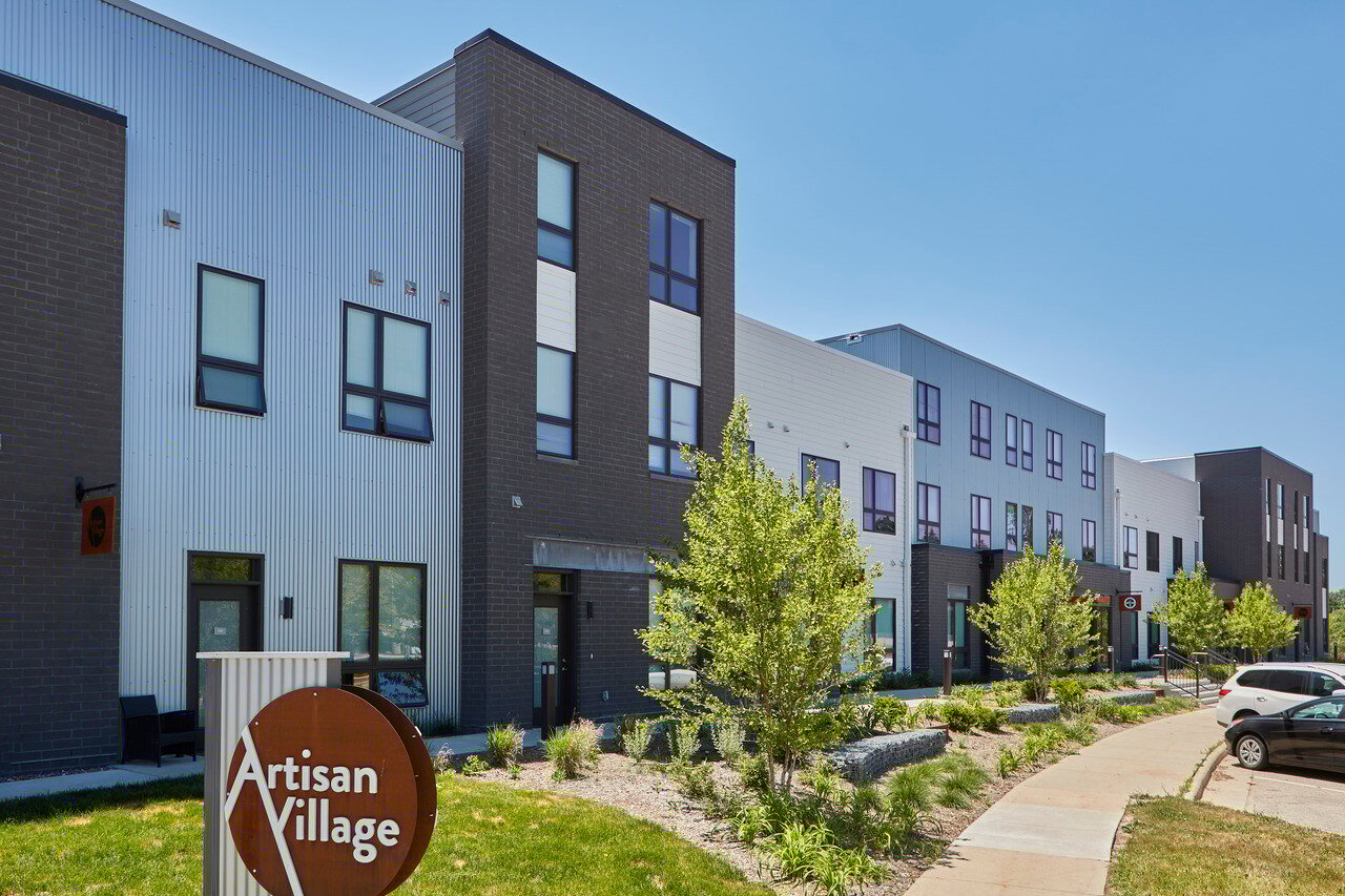 2021_CMC_ArtisanVillage_Masonry_025