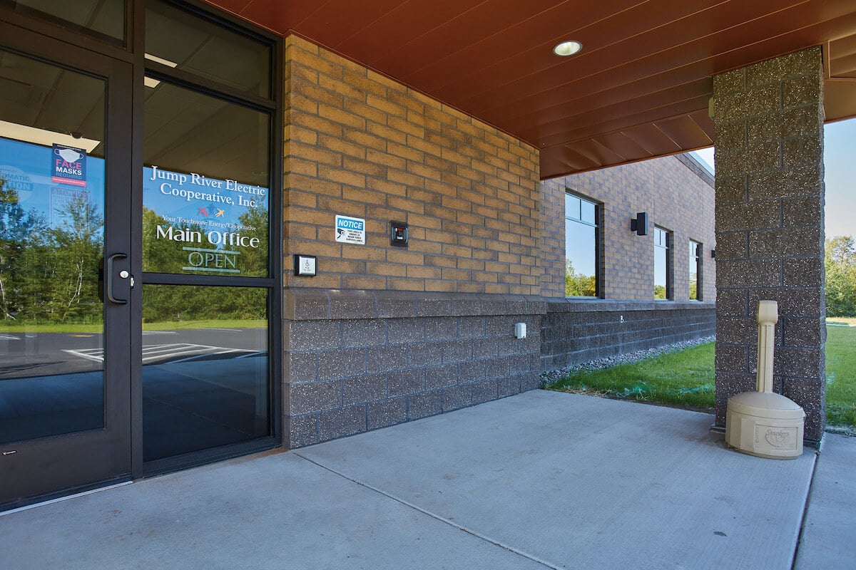 jump_river_elect_2020_005_1208254620